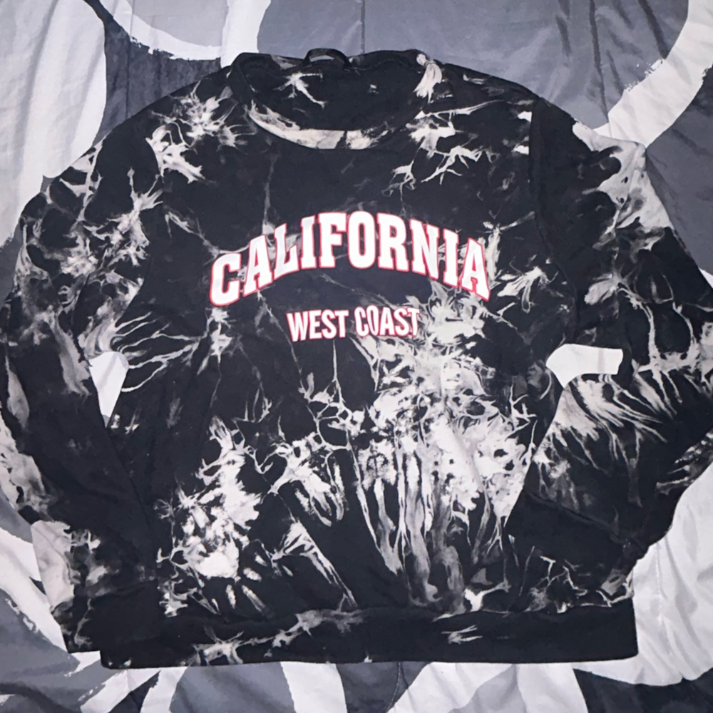 SHEIN Black and White Tie-Dye Sweater